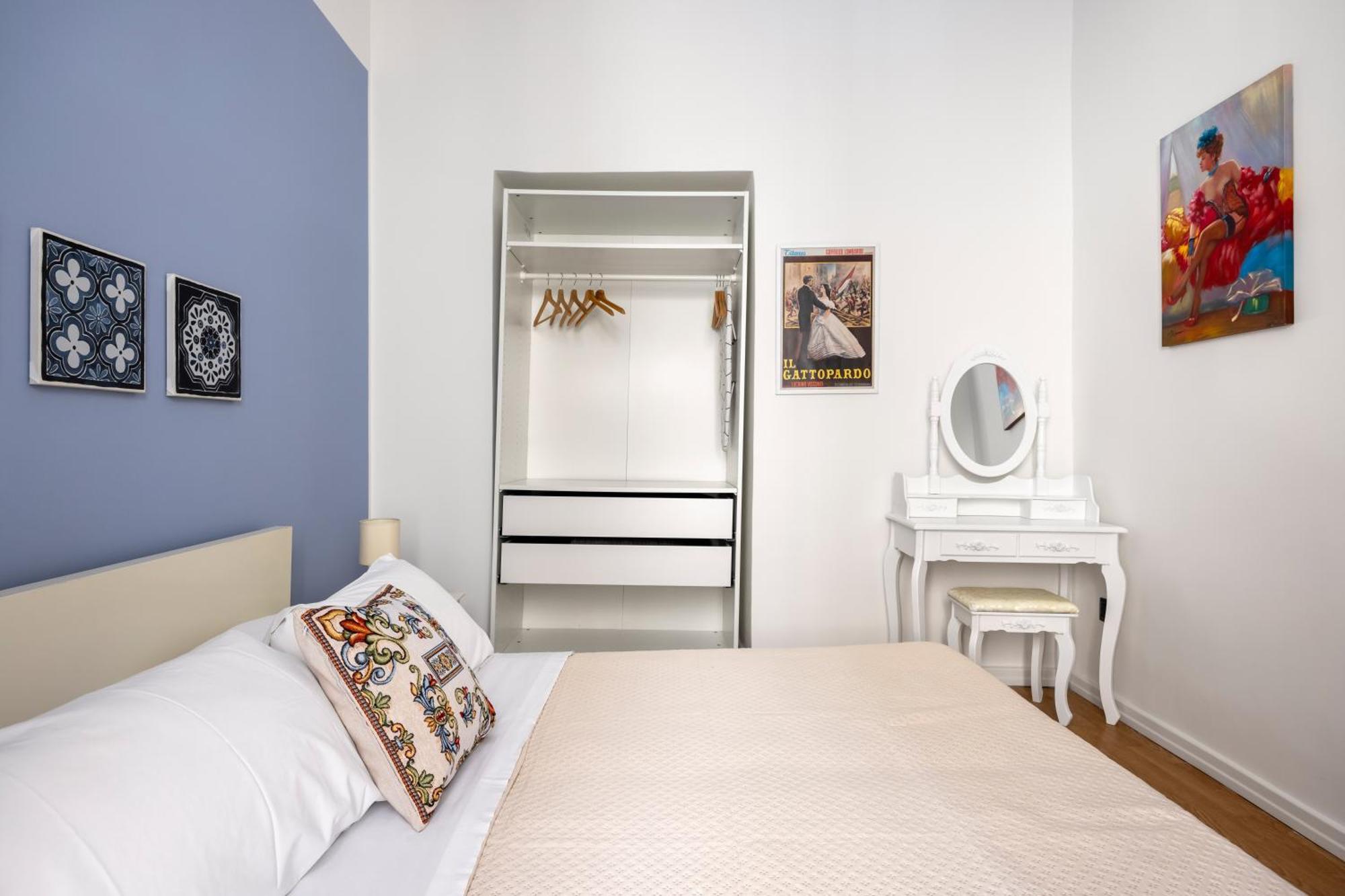 Agata E Rosalia 2 Bedroom Flat At The Quattro Canti Palermo Eksteriør billede