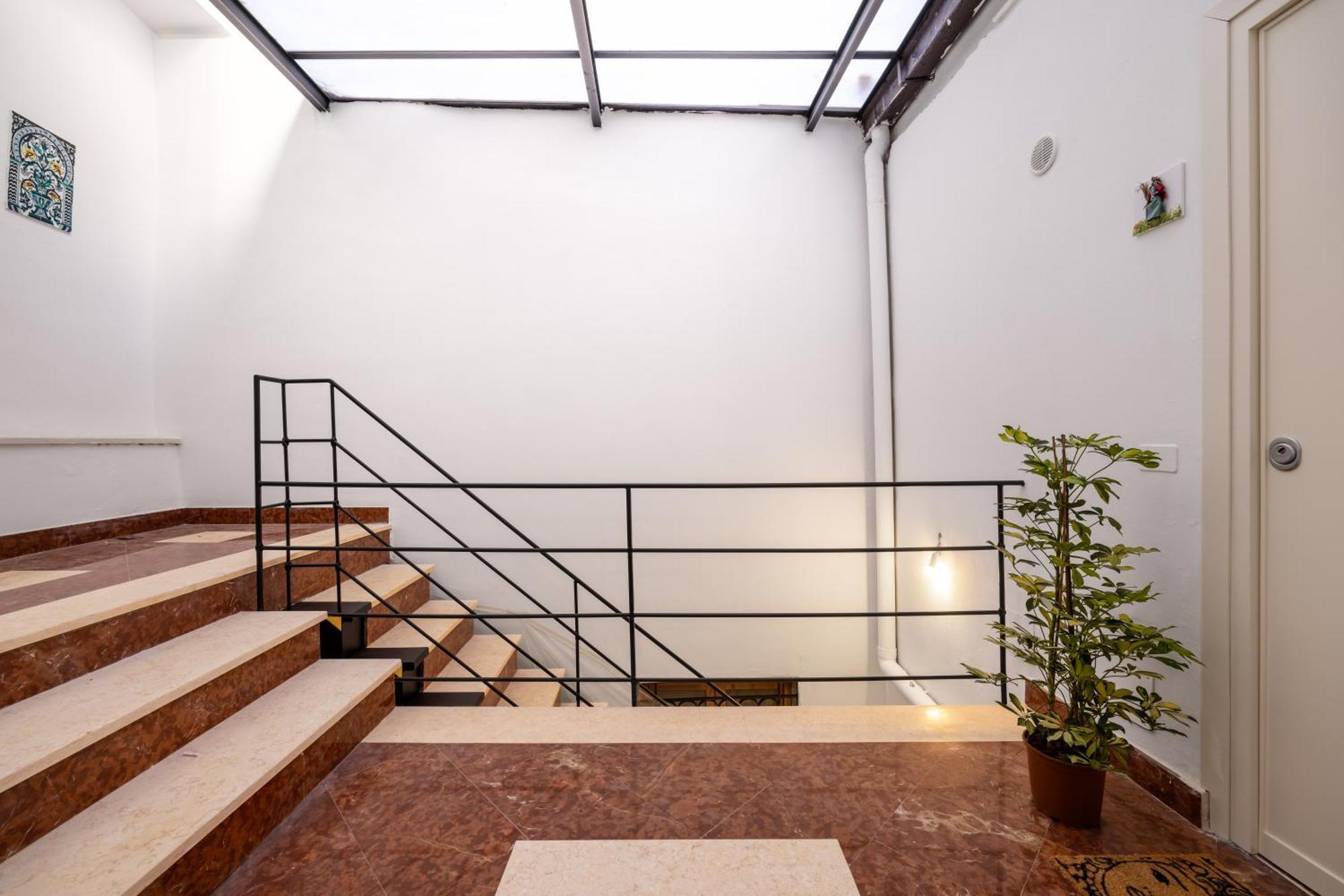 Agata E Rosalia 2 Bedroom Flat At The Quattro Canti Palermo Eksteriør billede